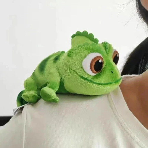 Disney parks tangled pascal - parks,